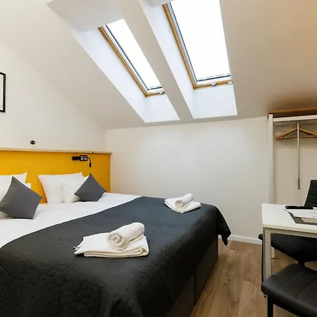 Safari Hotel 3*