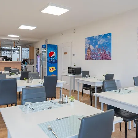 Hotel Safari Szeged
